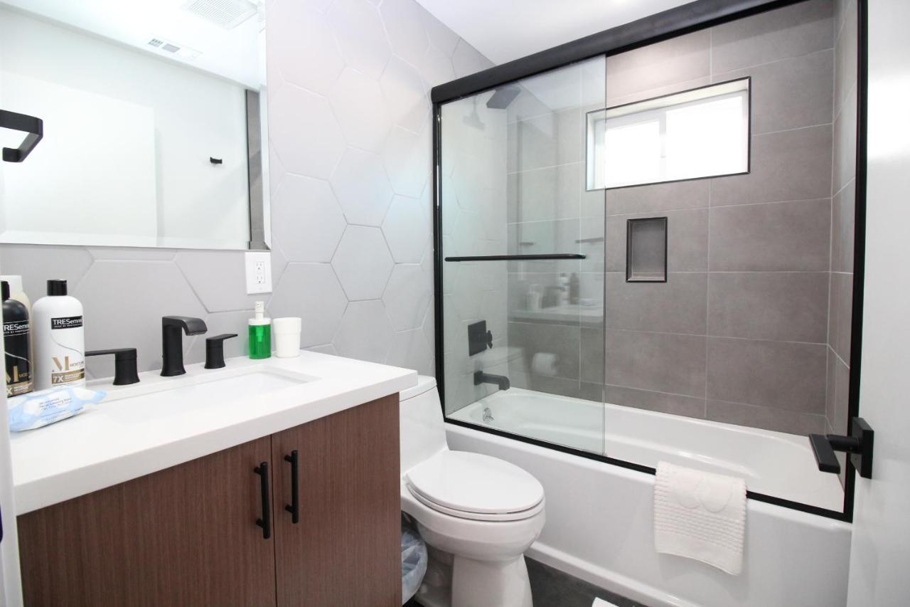 Los Angeles 3Br Villa Suites With Free Parking ภายนอก รูปภาพ
