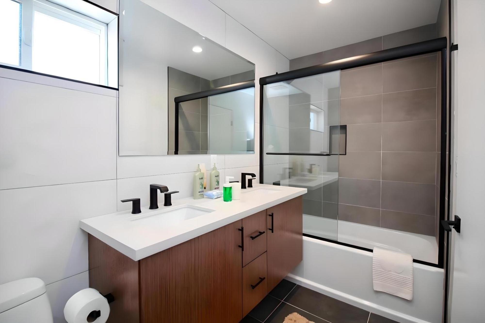 Los Angeles 3Br Villa Suites With Free Parking ภายนอก รูปภาพ